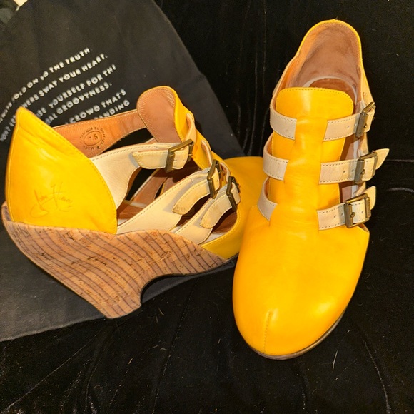 John Fluevog Vintage Yellow Leather And Cork Pindown Farrah High Heel Shoes Sz 7 - Picture 2 of 10